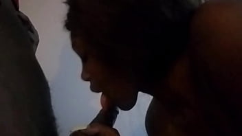 Xxx مع فتاة سوداء لطيفة وجيدة مع ديك كبيرة